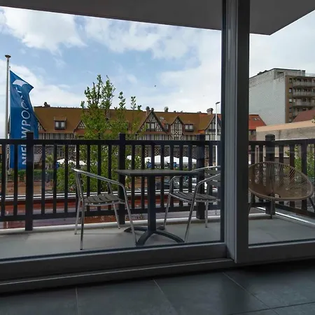 Sea-rent 1 - Inclusief Garagebox Apartment Nieuwpoort
